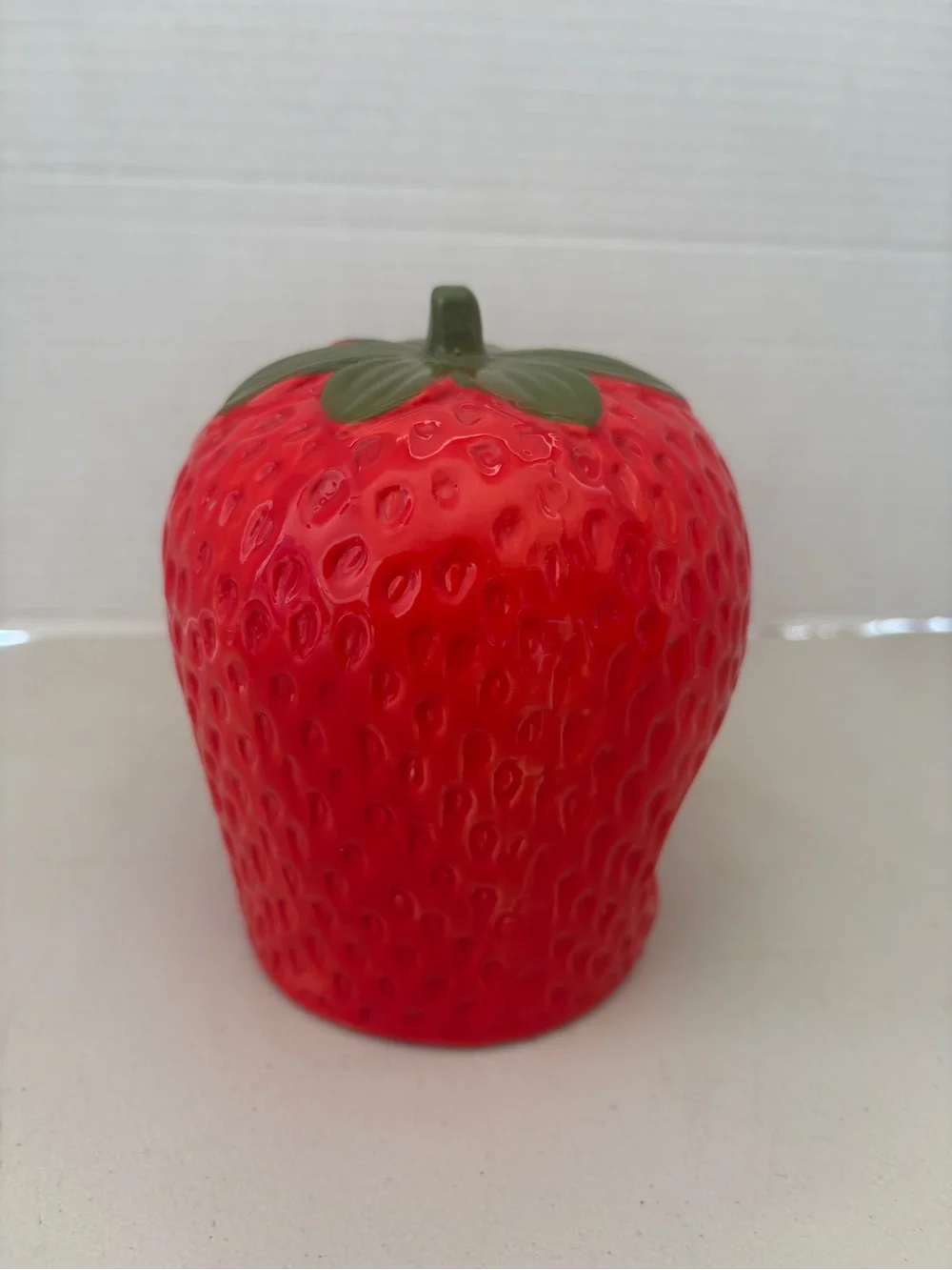 Ceramic Strawberry Small Pet Hideout